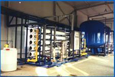 纯净水与矿泉水设备选购指南 以杭州华田环保为例